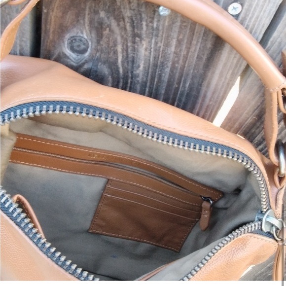 Kelsi Dagger Leather Purse Handbag Collegiate Preppy - Picture 7 of 7